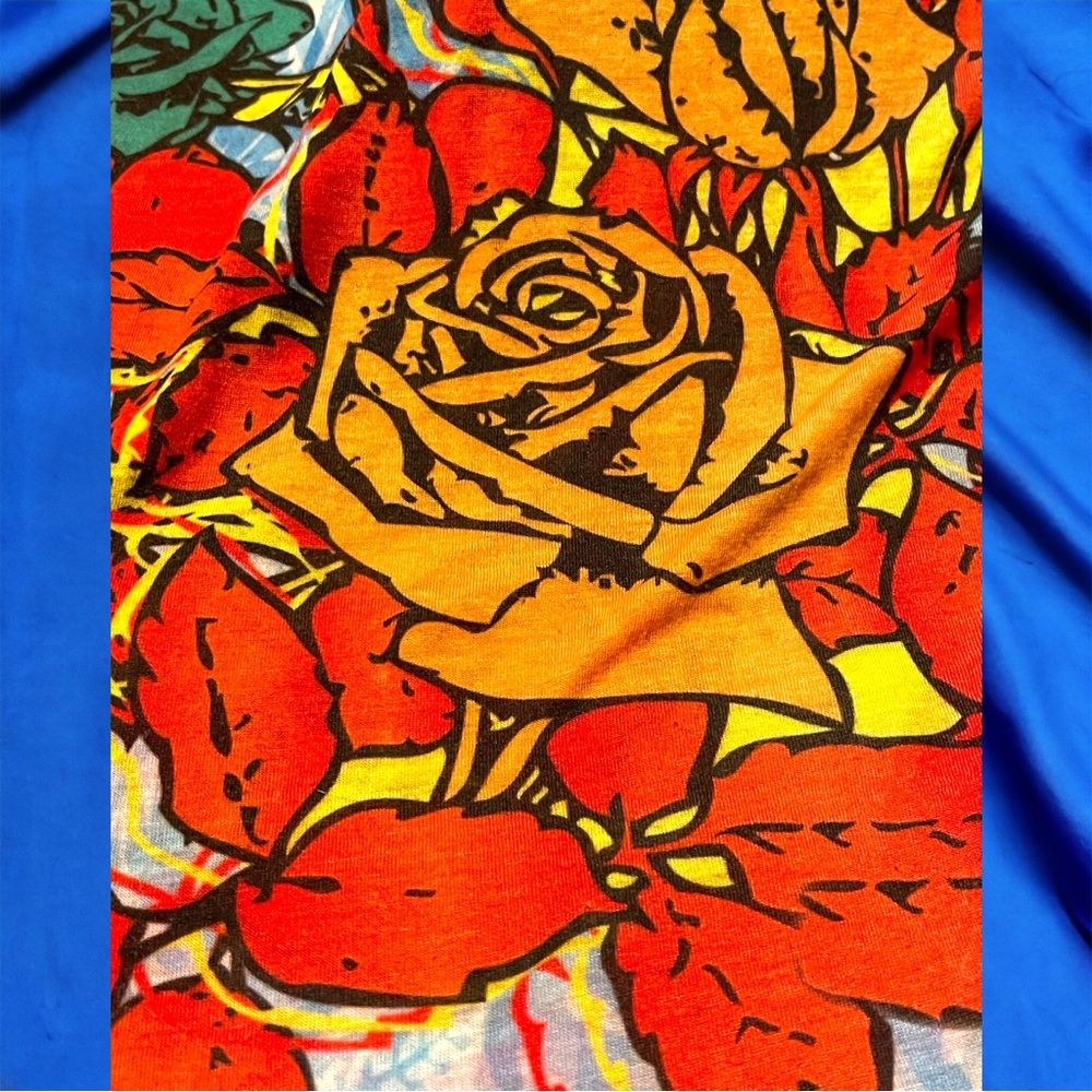 LOVE STITCH Floral Graphic Tee 💕~ Women Size MEDIUM - Picture 7 of 13